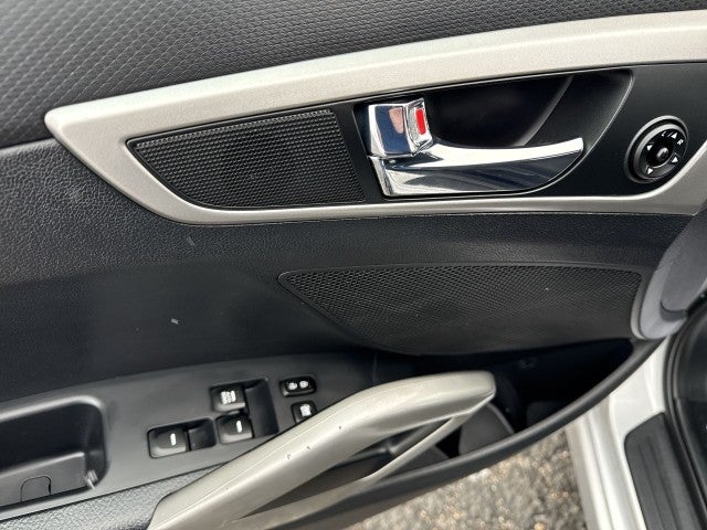 2015 Hyundai Veloster Base