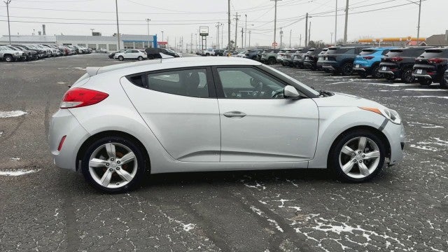 2015 Hyundai Veloster Base