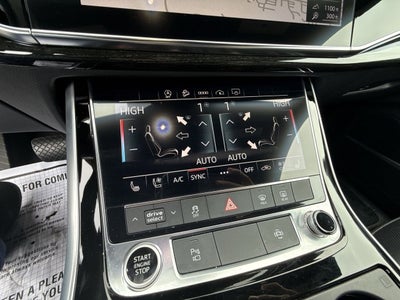 2021 Audi Q8 Premium Plus 55 TFSI quattro Tiptronic
