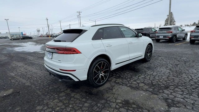 2021 Audi Q8 Premium Plus 55 TFSI quattro Tiptronic
