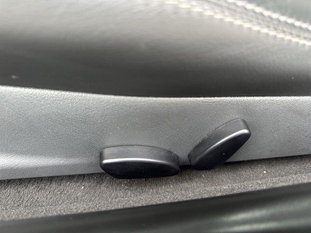 2004 Chrysler Crossfire Base