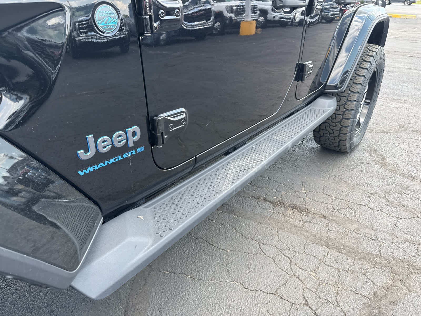2025 Jeep Wrangler 4xe Sahara