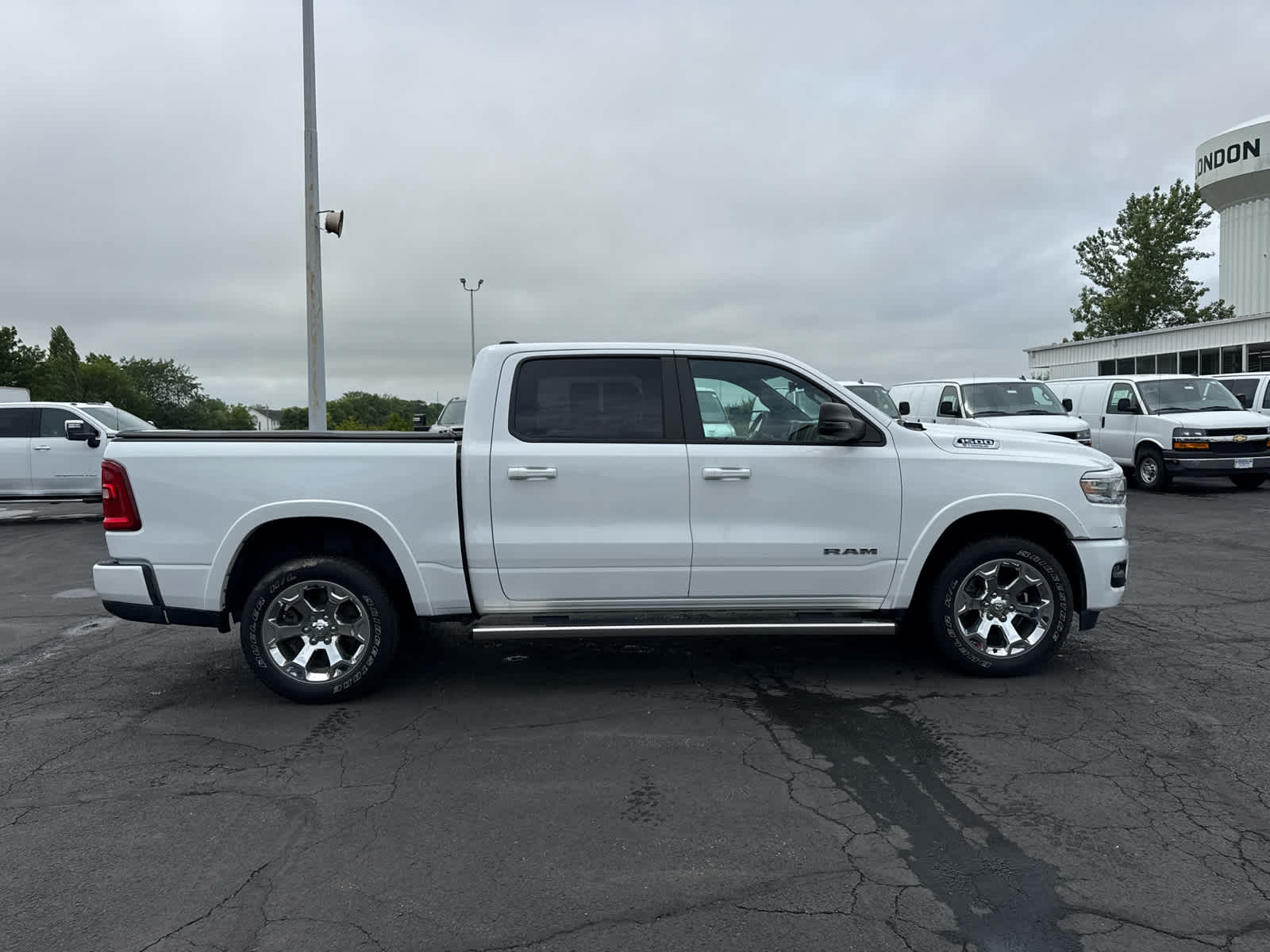 2025 RAM 1500 Big Horn Crew Cab 4x4 5'7" Box