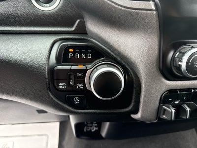 2024 RAM 1500 Tradesman Crew Cab 4x4 5'7" Box