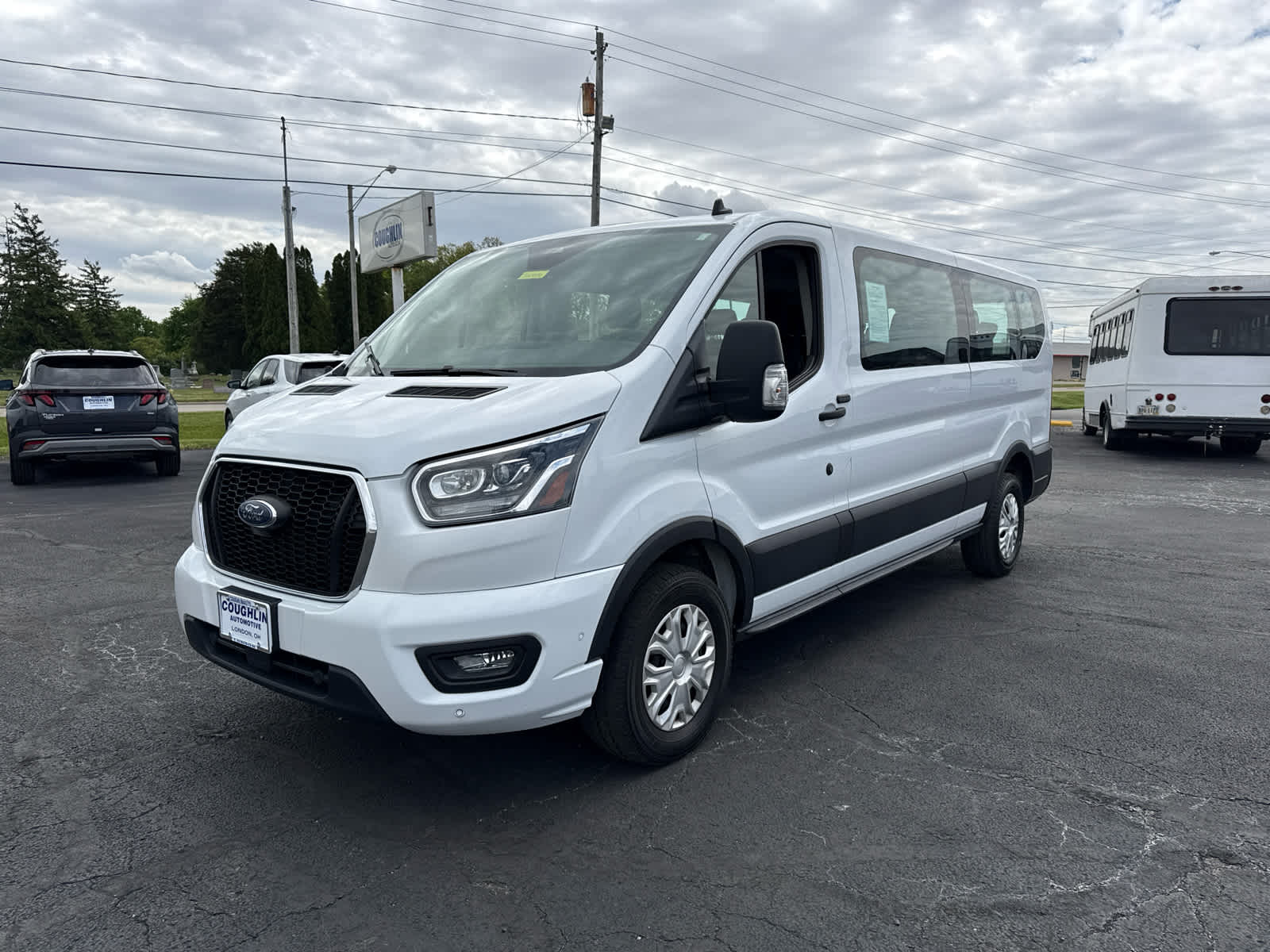 2023 Ford Transit Passenger Wagon XL