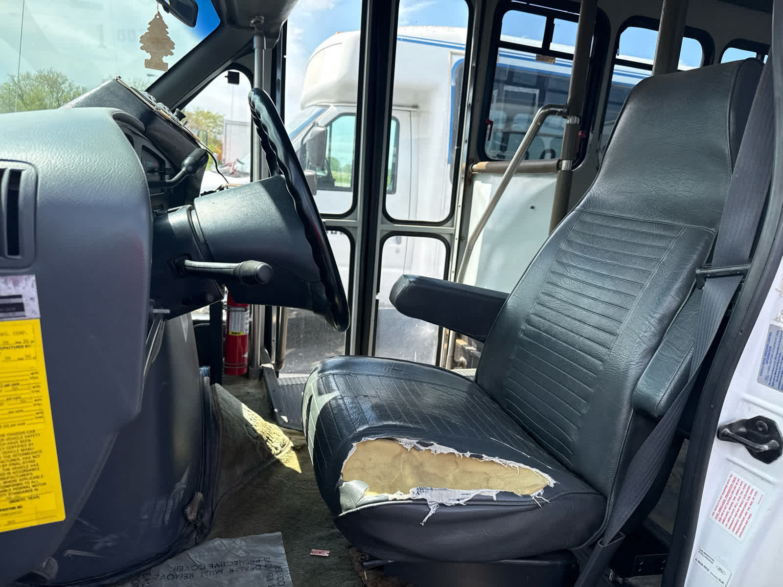 1996 Ford Econoline RV Cutaway Base