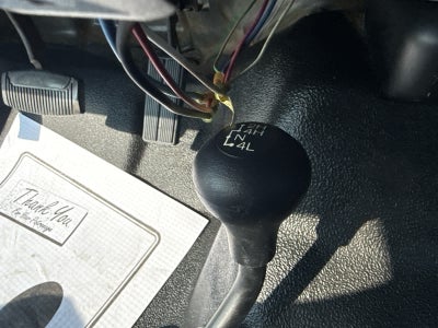 2004 Ford Super Duty F-350 DRW XL