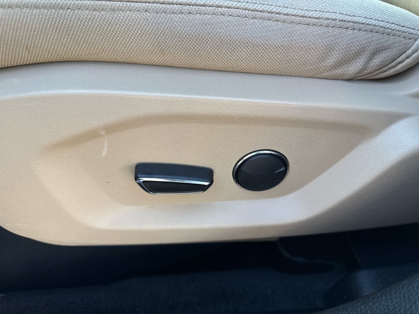 2017 Ford Explorer Base