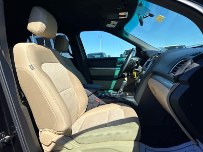 2017 Ford Explorer Base
