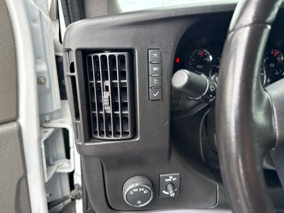 2023 Chevrolet Express Passenger 3500 1LS