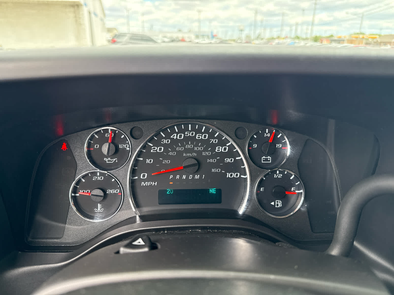 2023 Chevrolet Express Passenger 3500 1LS