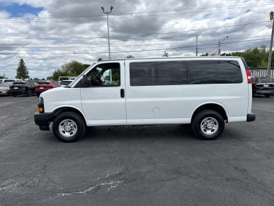 2023 Chevrolet Express Passenger 3500 1LS