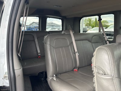2023 Chevrolet Express Passenger 3500 1LS