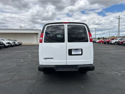 2023 Chevrolet Express Passenger 3500 1LS