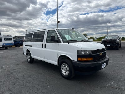 2023 Chevrolet Express Passenger 3500 1LS
