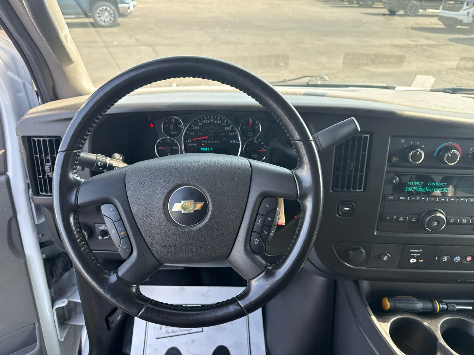 2023 Chevrolet Express Passenger 3500 LS