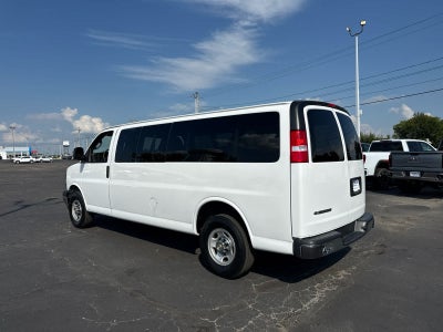 2024 Chevrolet Express Passenger 3500 1LT