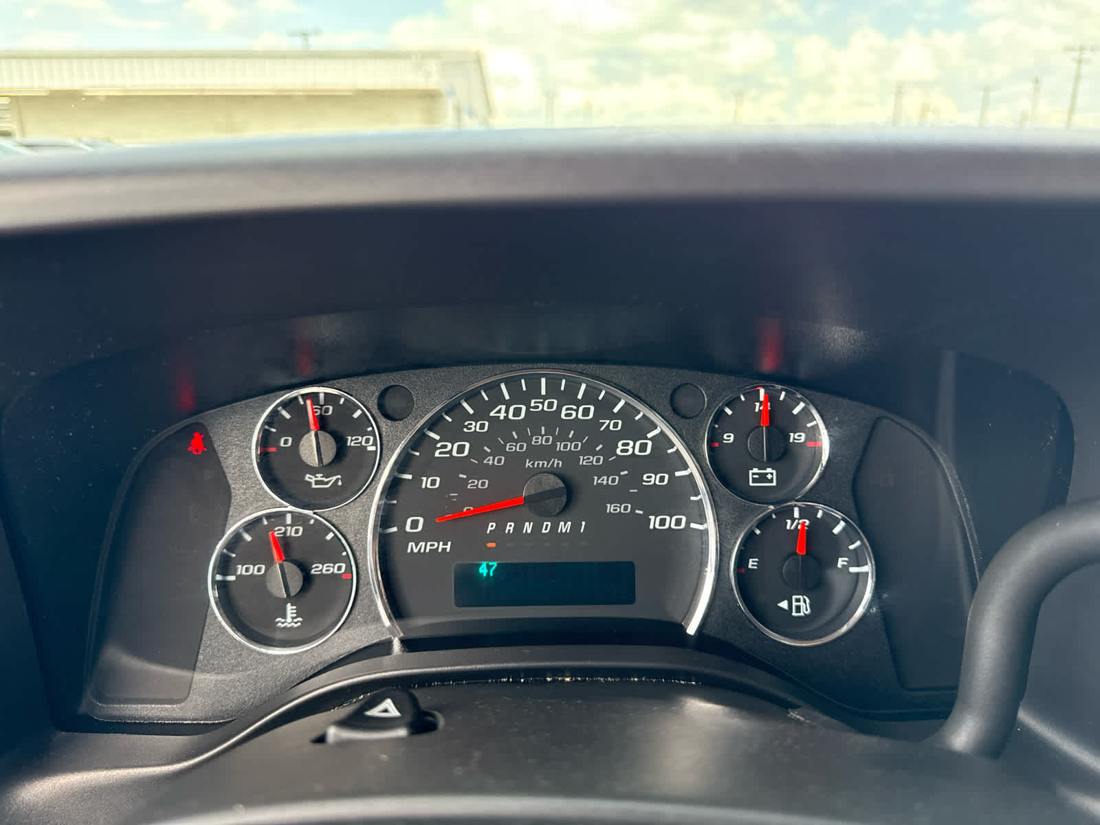 2024 Chevrolet Express Passenger 3500 1LT