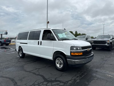 2025 Chevrolet Express Passenger 1LT