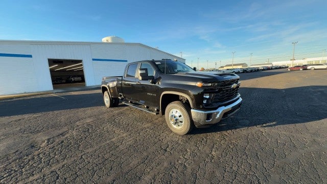 2026 Chevrolet Silverado 3500 HD WT DRW