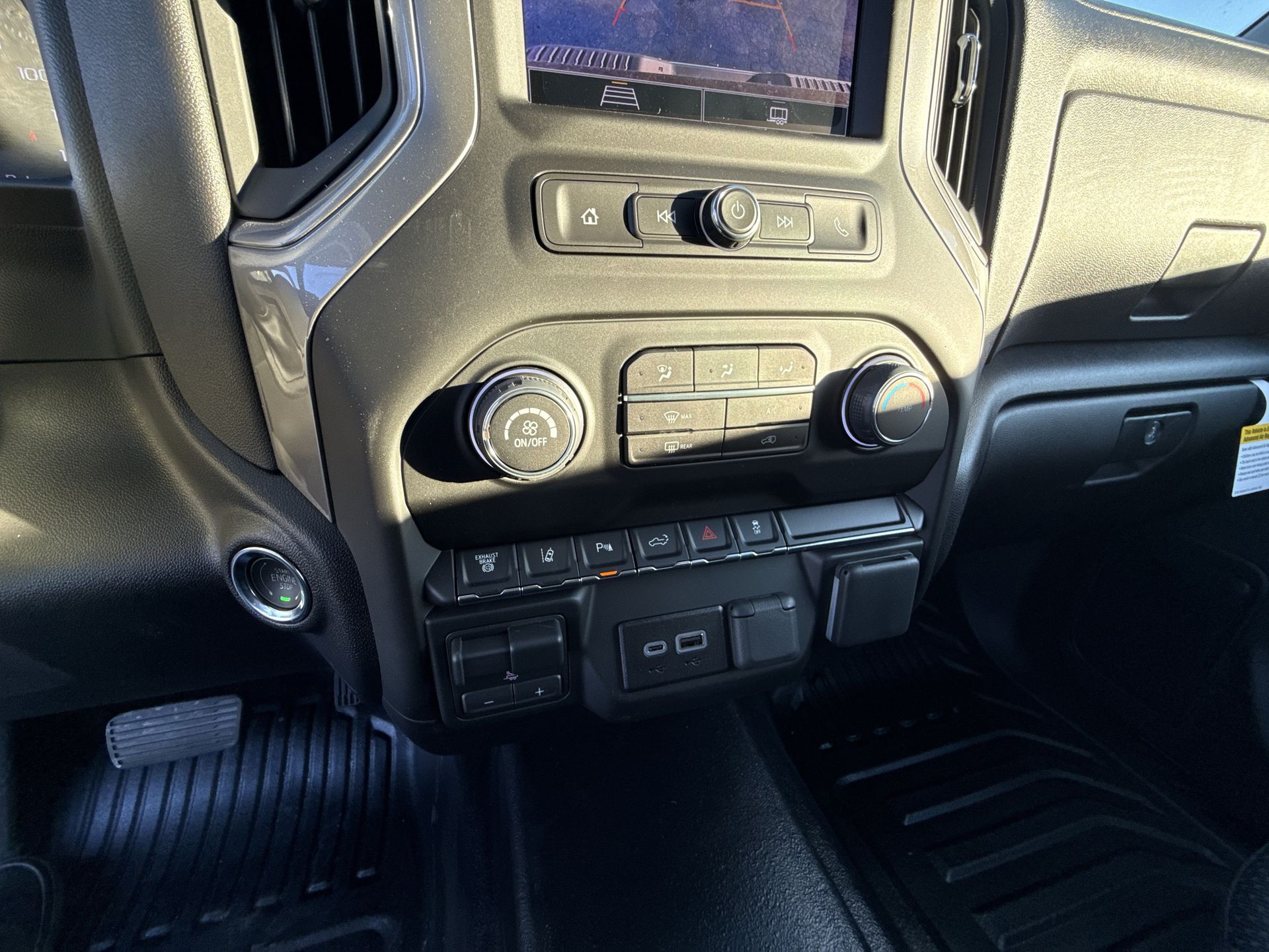 2026 Chevrolet Silverado 3500 HD WT DRW