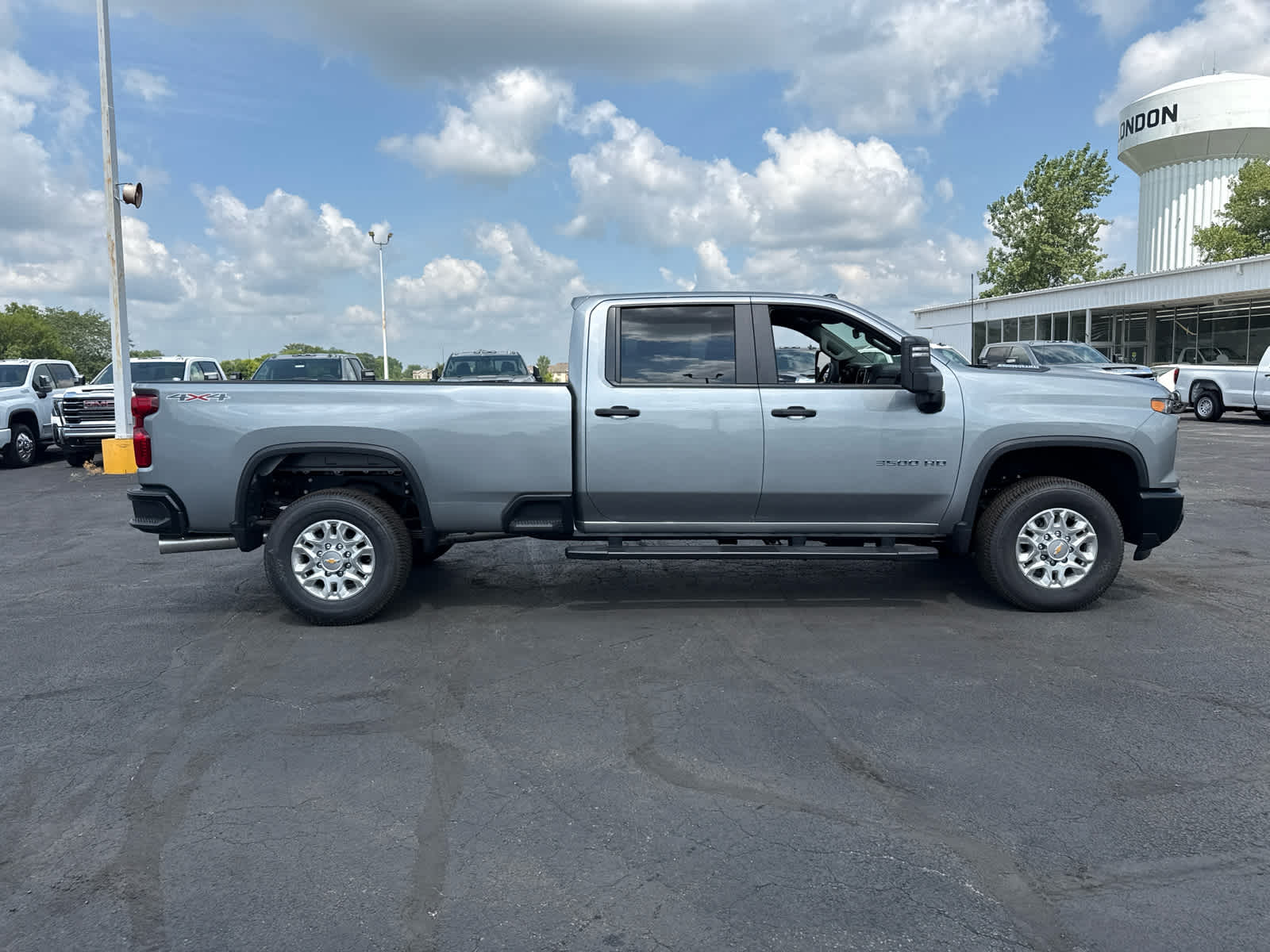 2026 Chevrolet Silverado 3500 HD WT