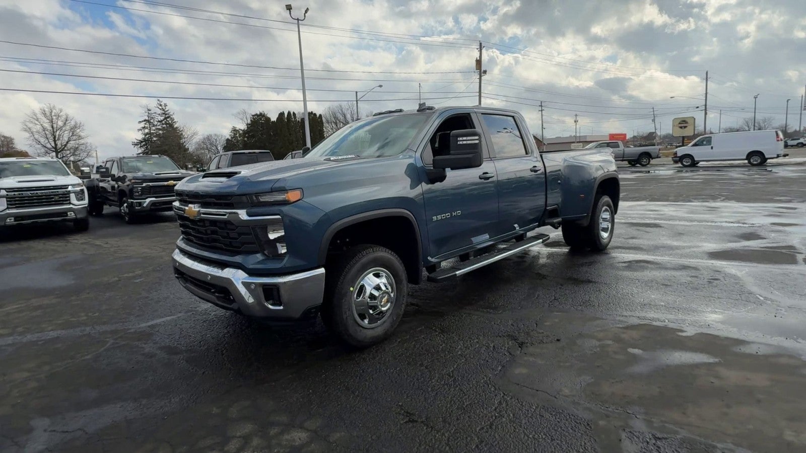 2026 Chevrolet Silverado 3500 HD LT DRW
