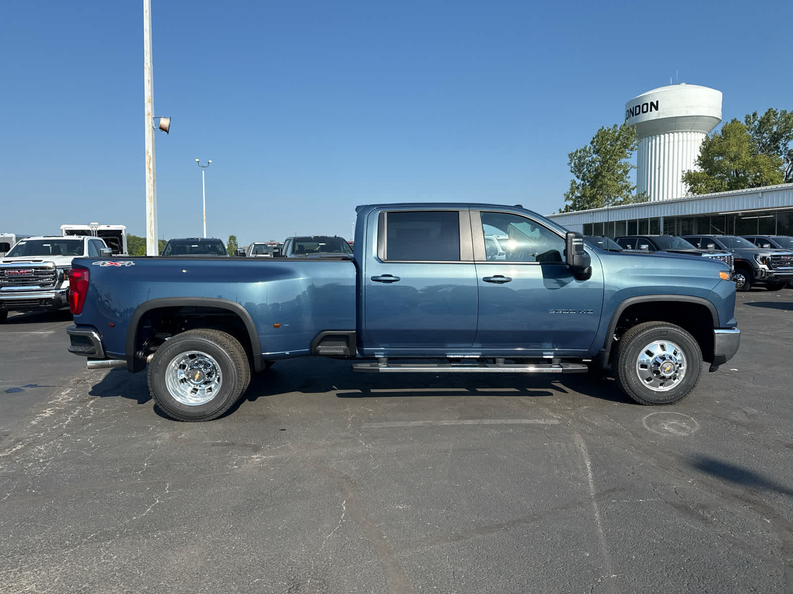 2026 Chevrolet Silverado 3500 HD LT DRW