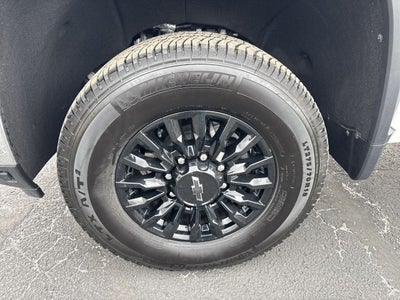 2025 Chevrolet Silverado 3500 HD LTZ