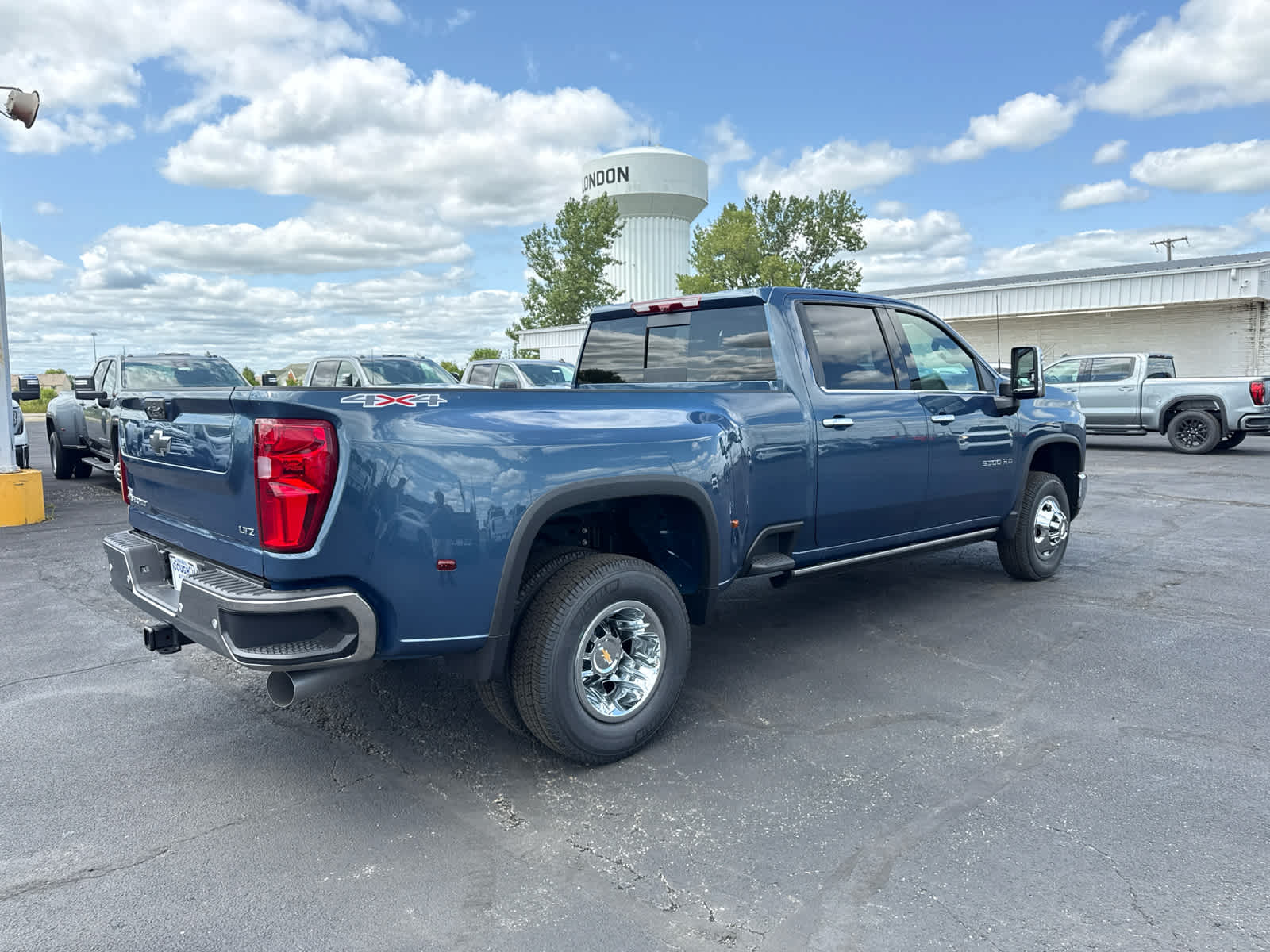 2026 Chevrolet Silverado 3500 HD LTZ DRW
