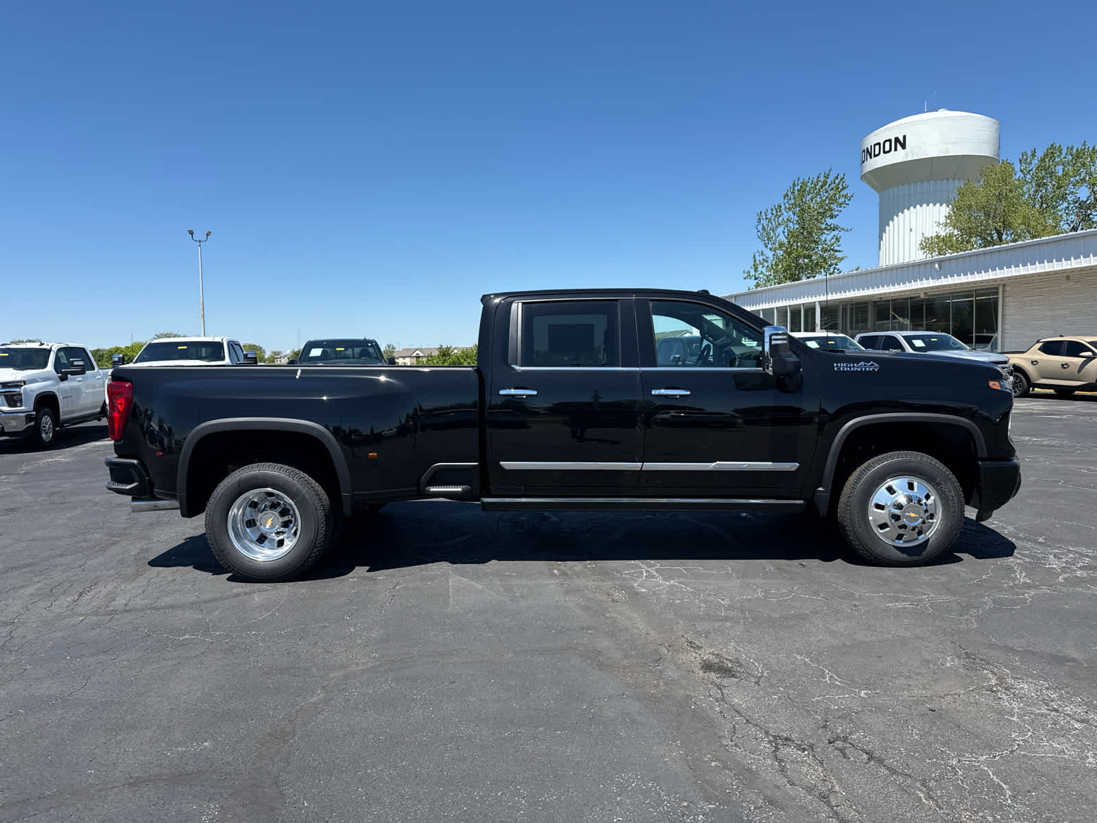 2026 Chevrolet Silverado 3500 HD High Country DRW