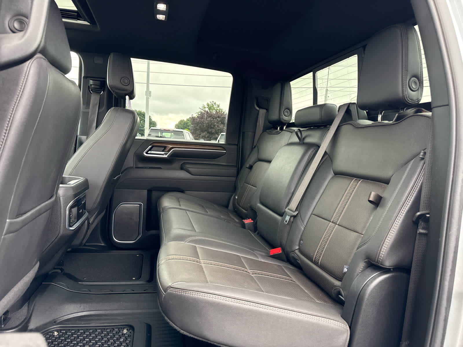 2025 Chevrolet Silverado 3500 HD High Country DRW