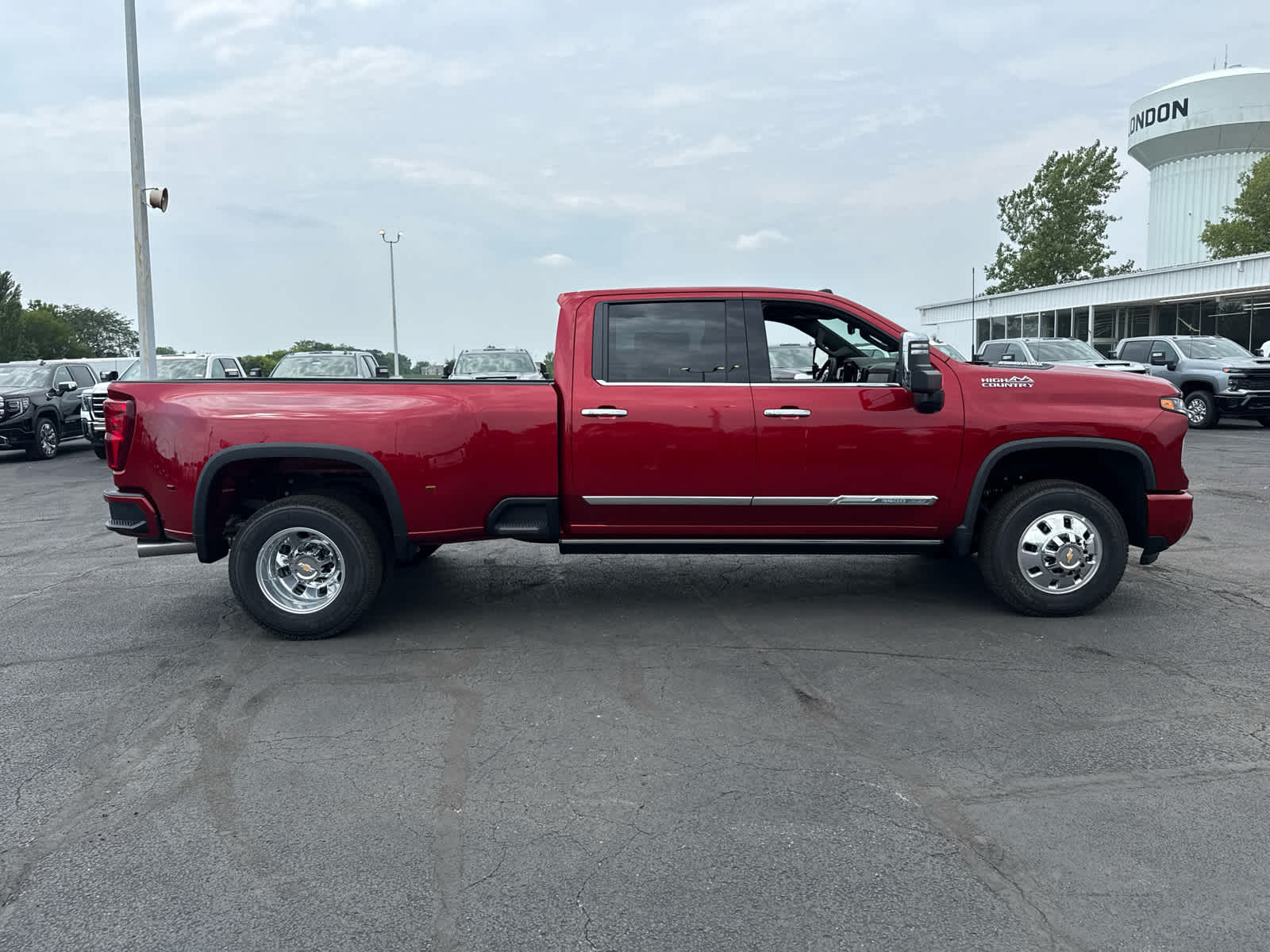 2026 Chevrolet Silverado 3500 HD High Country DRW