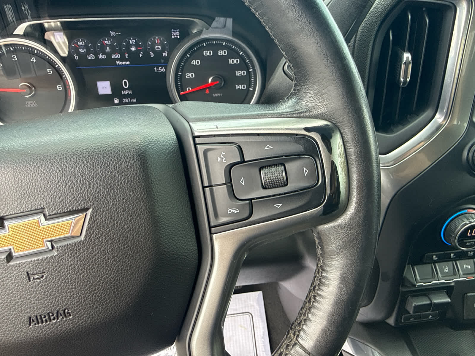 2020 Chevrolet Silverado 2500HD LTZ - Photo 17