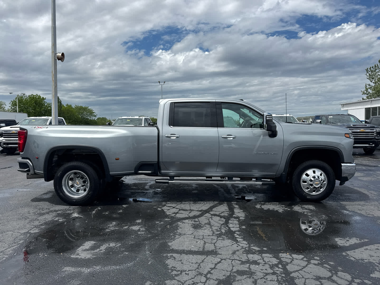 2024 Chevrolet Silverado 3500 HD LTZ DRW