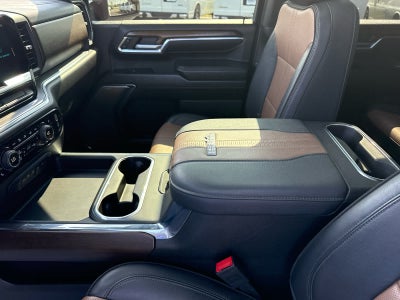 2024 Chevrolet Silverado 3500 HD High Country