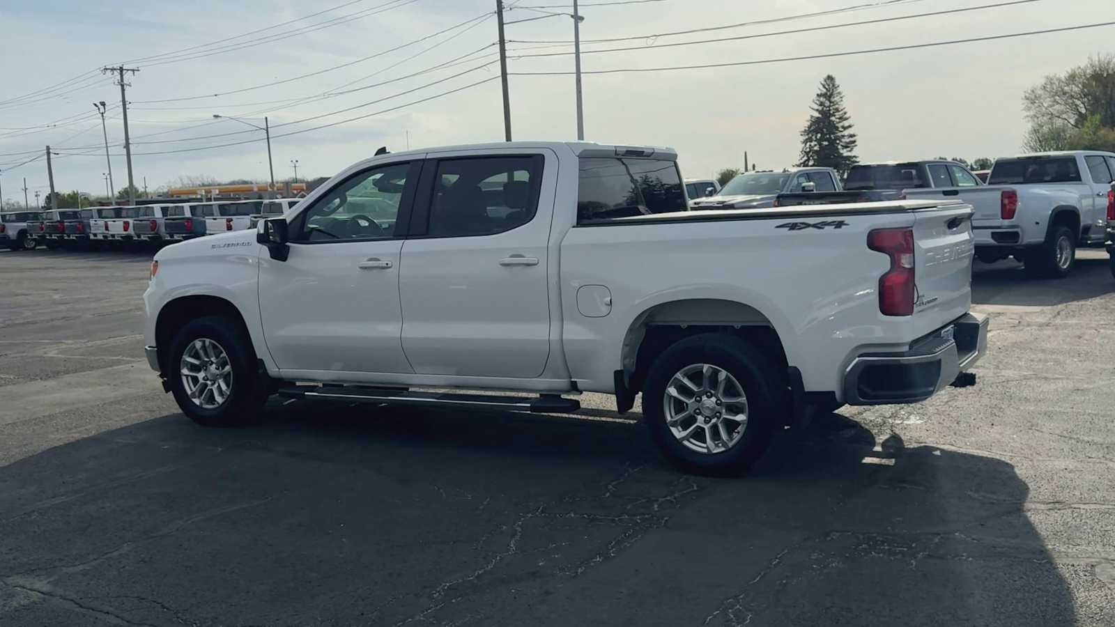 2023 Chevrolet Silverado 1500 LT (2FL)