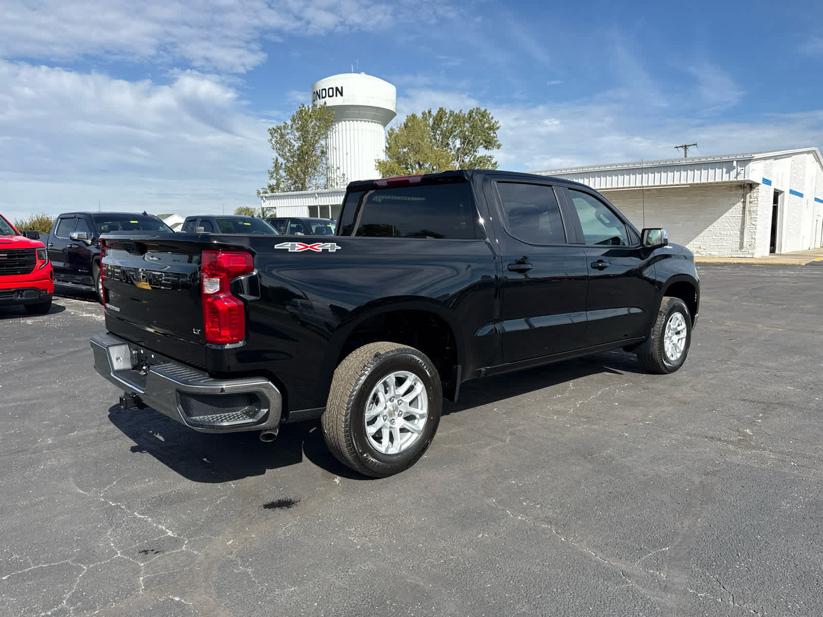 2026 Chevrolet Silverado 1500 LT (2FL)
