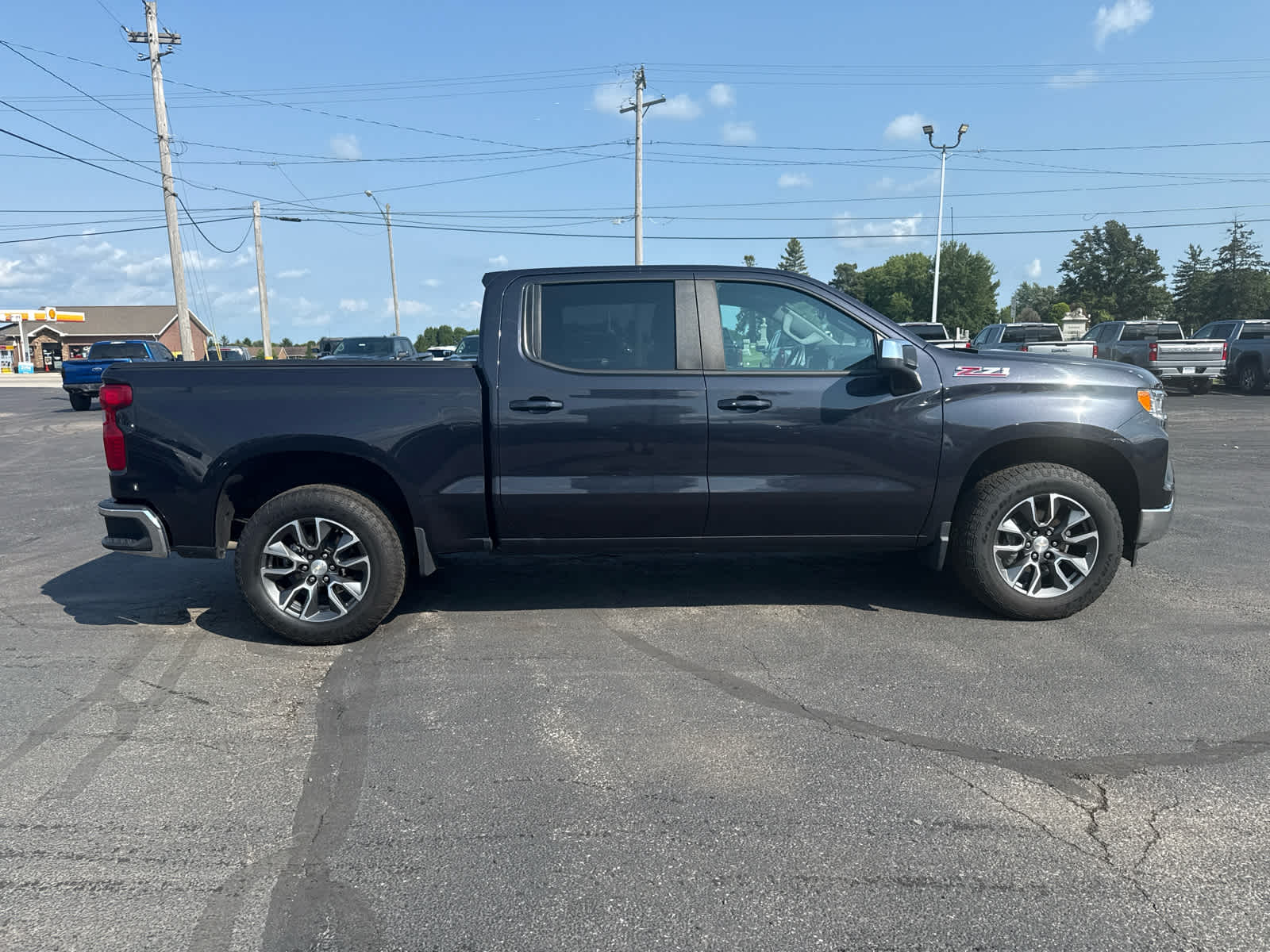2023 Chevrolet Silverado 1500 LT