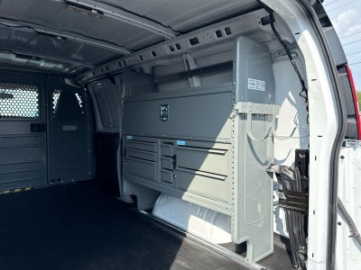 2025 Chevrolet Express Cargo WT