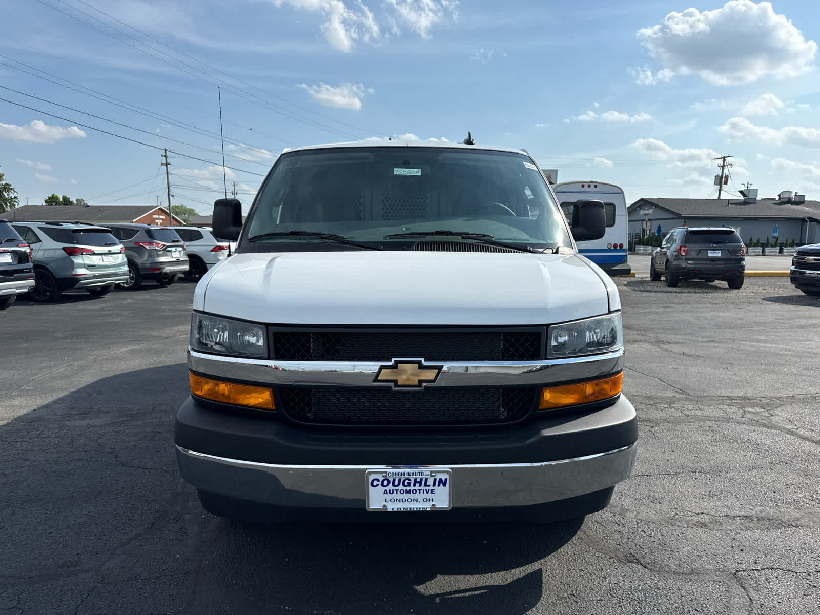 2025 Chevrolet Express Cargo Work Van - Photo 8