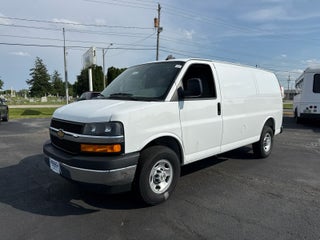 2025 Chevrolet Express Cargo WT