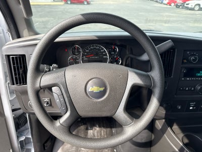 2025 Chevrolet Express Cargo WT