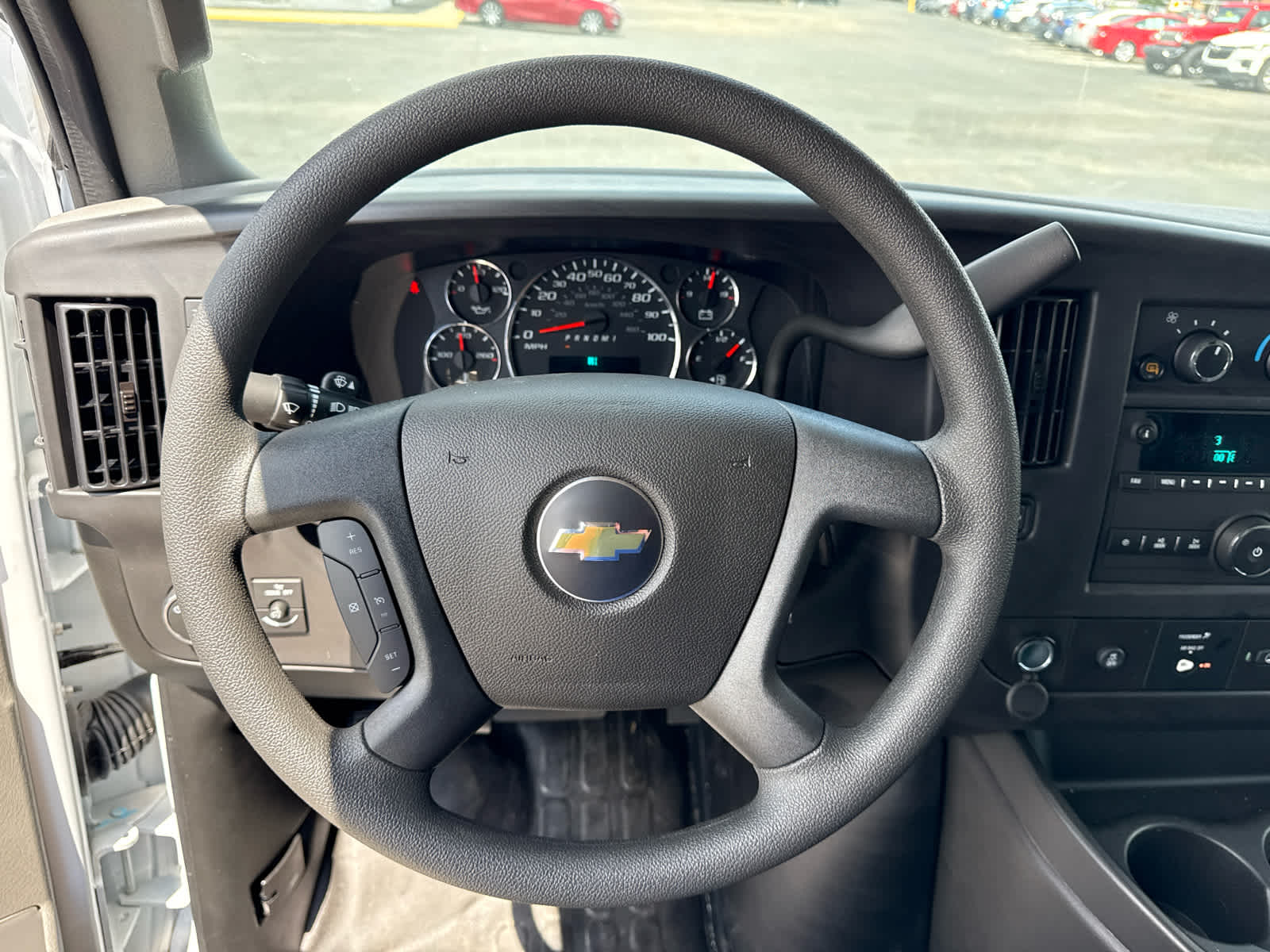 2025 Chevrolet Express Cargo WT
