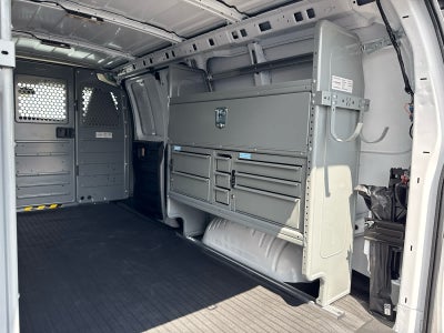2025 Chevrolet Express Cargo WT