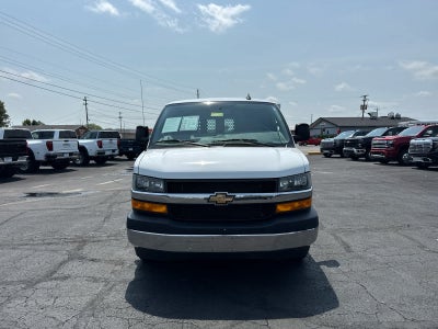 2025 Chevrolet Express Cargo WT