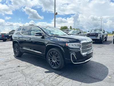 2023 GMC Acadia Denali