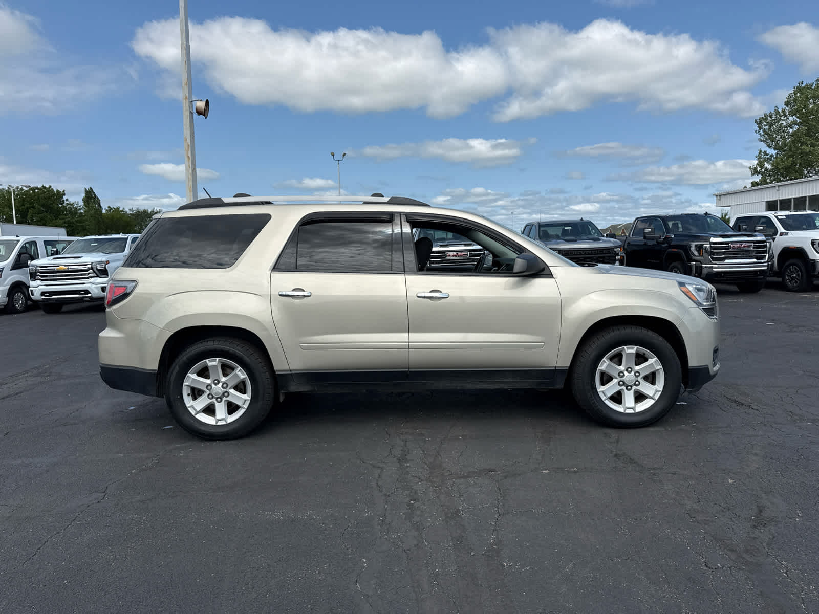 2015 GMC Acadia SLE