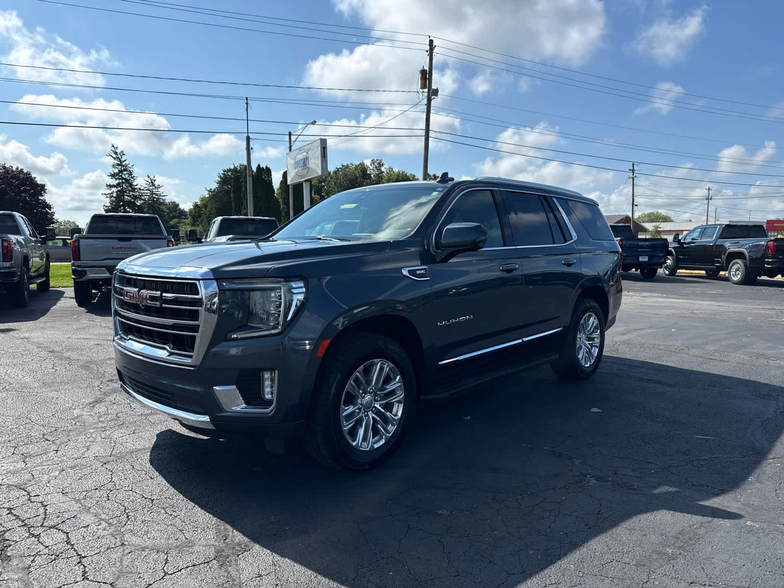 2021 GMC Yukon SLT