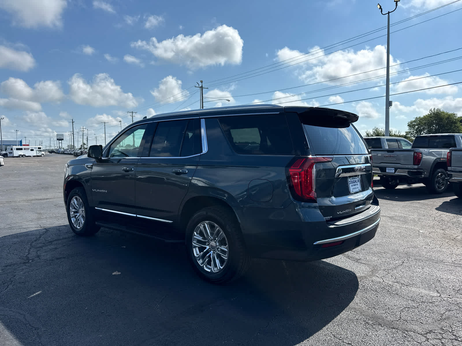 2021 GMC Yukon SLT